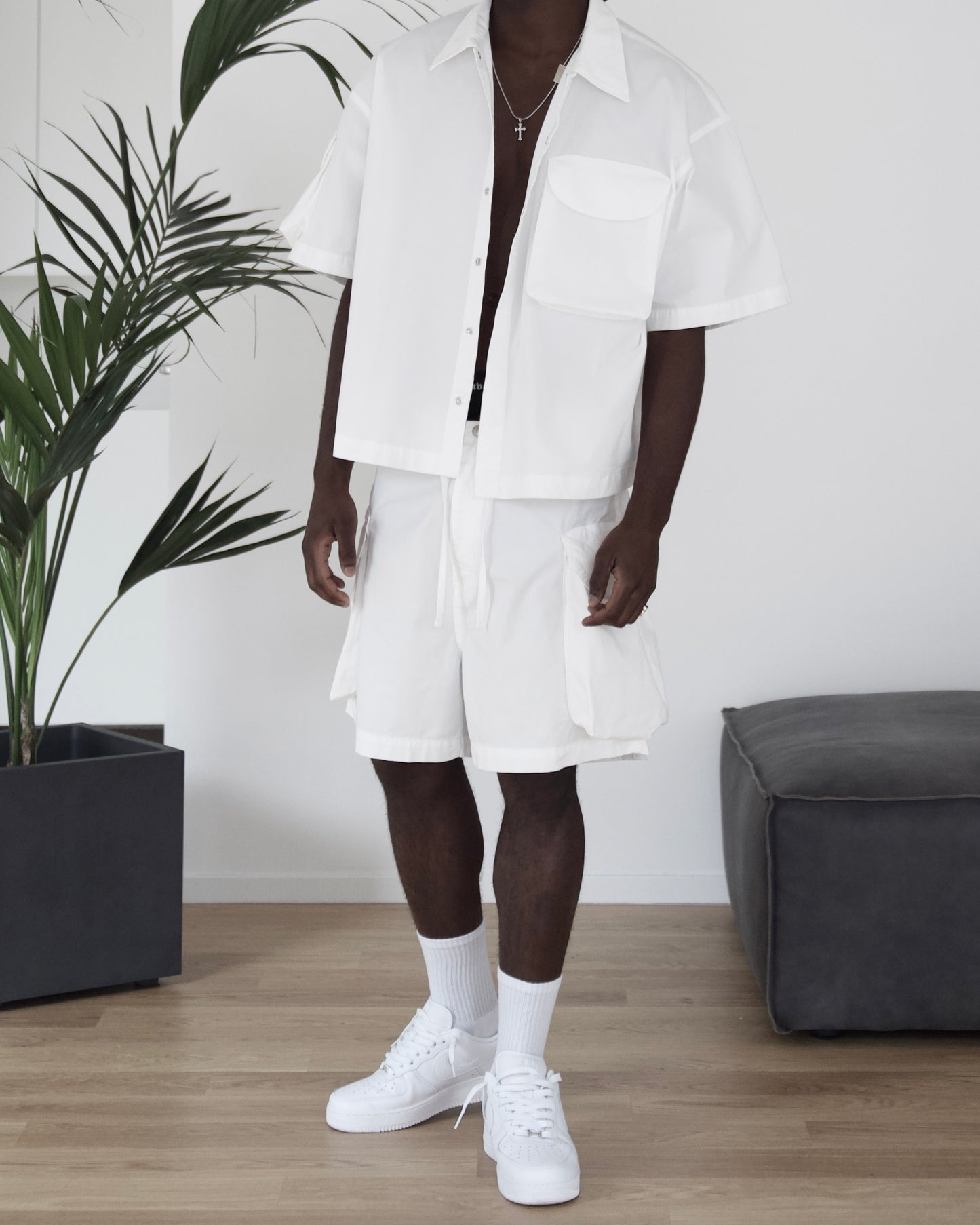 Reaven Ivory White Basic Cargo Shorts